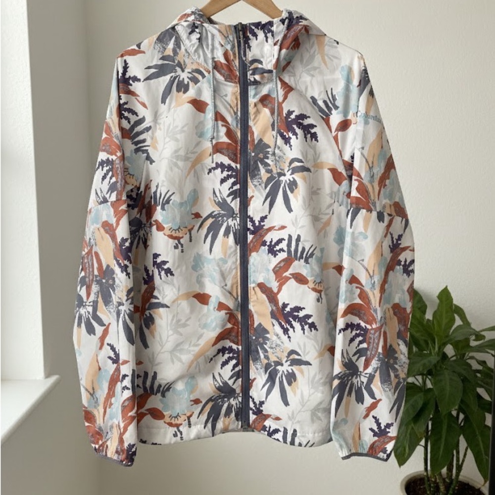 Columbia Floral Patterned Hooded Windbreaker